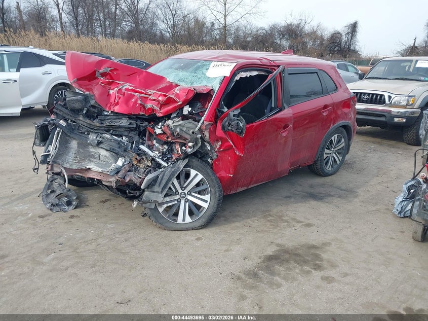 2024 Mitsubishi Outlander VIN JA4ARUAU8RU011444 IAAI salvage auction — FRONT END, Salvage - Greater Than 75% (Maryland), sold $700 on 2026-07-30 (photo 2)