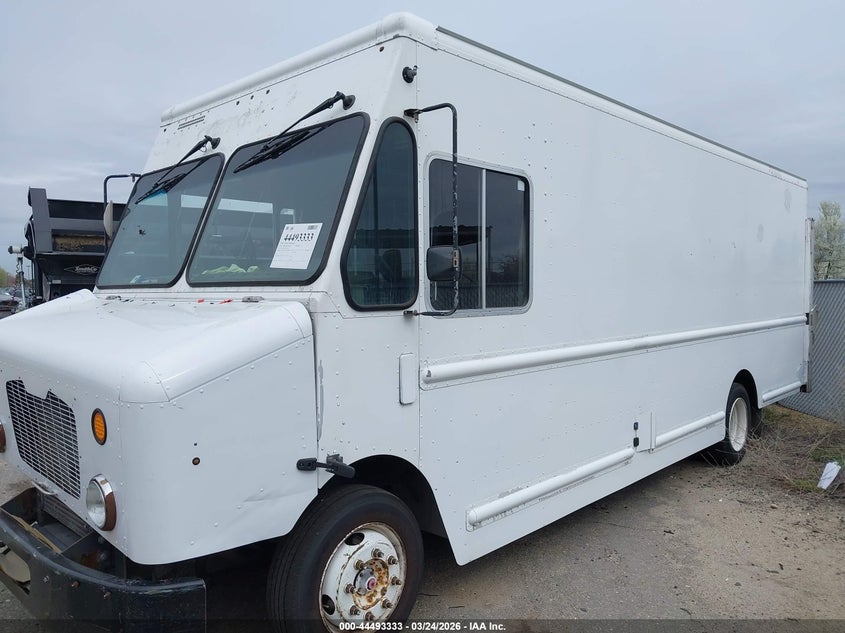 2010 Freightliner Chassis VIN 4UZAAPDU4ACAS1505 IAAI salvage auction — ALL OVER, Clear (Idaho), sold $1,550 on 2026-08-28 (photo 2)