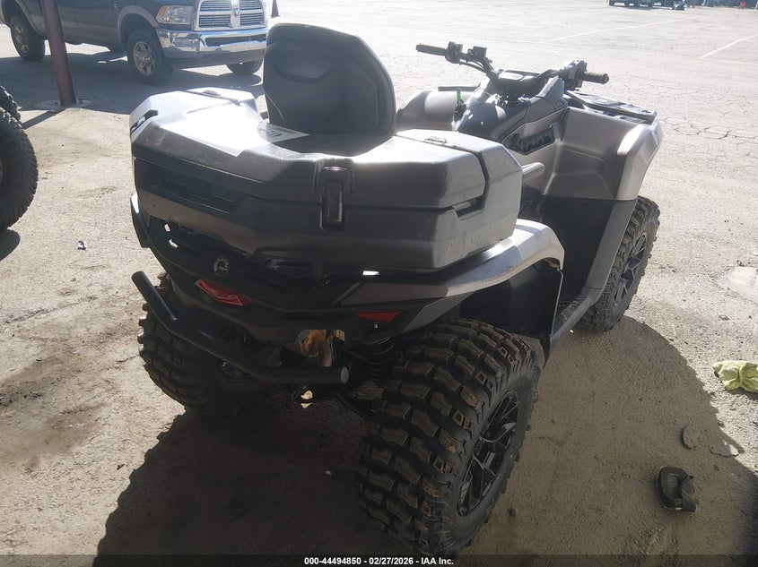 2025 Can-am/ brp Outlander VIN 3JB3PA528SJ000051 IAAI salvage auction — LEFT SIDE, Salvage (California), sold $6,600 on 2026-07-21 (photo 4)