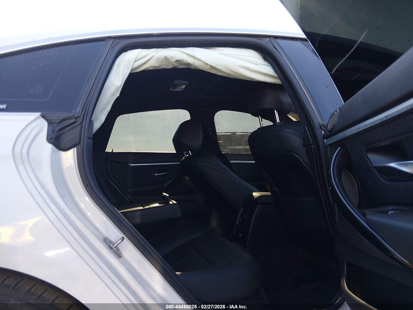 2019 BMW 4er VIN WBA4J1C5XKBM16203 IAAI salvage auction — FRONT END, Salvage Title, sold $775 on 2026-08-02 (photo 8)