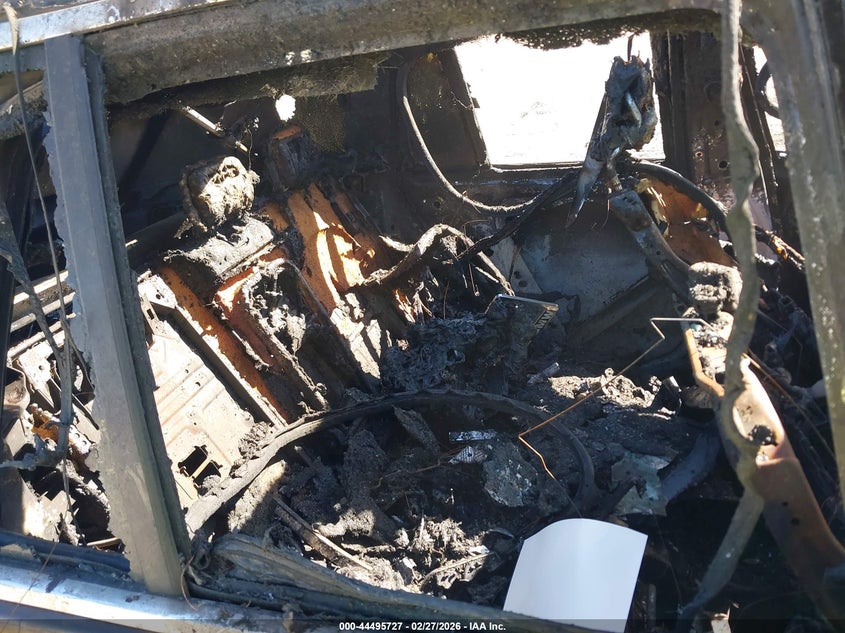 2023 BMW X3 VIN 5UX43DP08P9S92006 IAAI salvage auction — BURN, Non-Repairable (California), sold $275 on 2026-07-23 (photo 8)