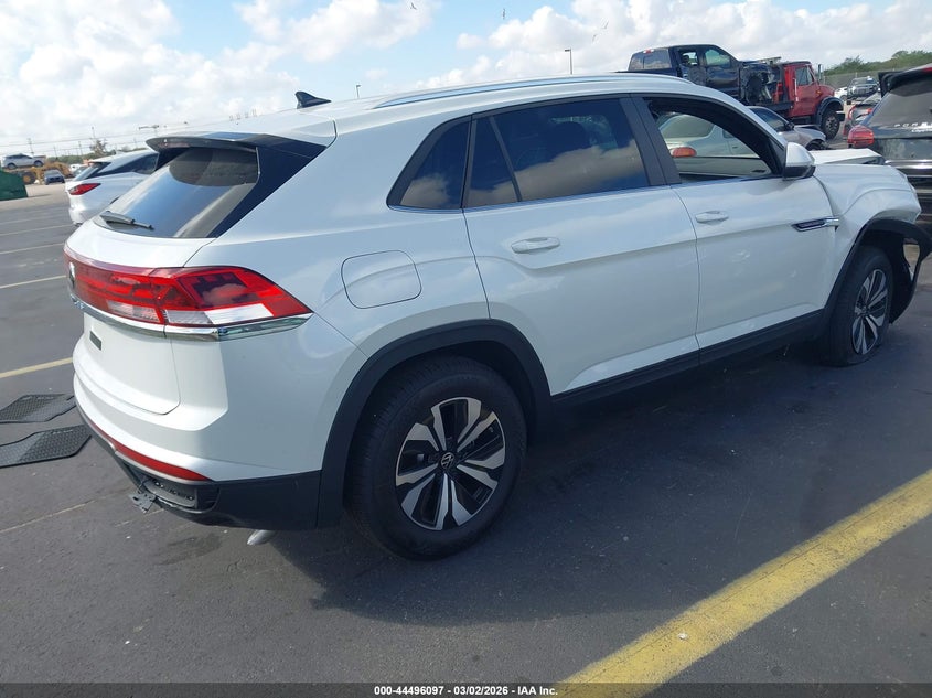2026 Volkswagen Atlas cross sport VIN 1V2DC2CA0TC209538 IAAI salvage auction — RIGHT FRONT, Other, sold $12,750 on 2026-07-16 (photo 4)