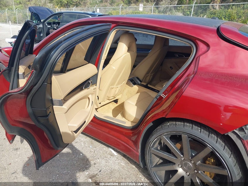 2011 Porsche Panamera VIN WP0AA2A70BL018749 IAAI salvage auction — REAR END, Rebuildable (Florida), sold $2,650 on 2026-07-09 (photo 8)