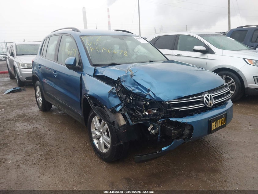 2017 Volkswagen Tiguan VIN WVGBV7AX0HK025829 IAAI salvage auction — FRONT END, Salvage Title, sold $925 on 2026-07-22 (photo 1)