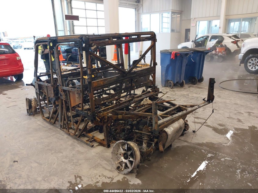 2023 Polaris Ranger VIN 4XARSU993P8073179 IAAI salvage auction — EXTERIOR BURN, Other, sold $100 on 2026-08-25 (photo 3)
