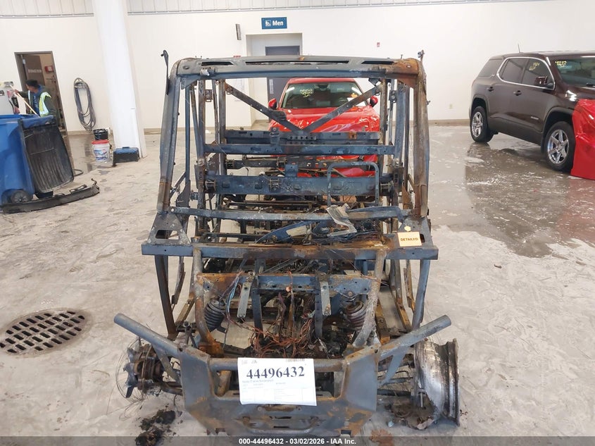 2023 Polaris Ranger VIN 4XARSU993P8073179 IAAI salvage auction — EXTERIOR BURN, Other, sold $100 on 2026-08-25 (photo 5)