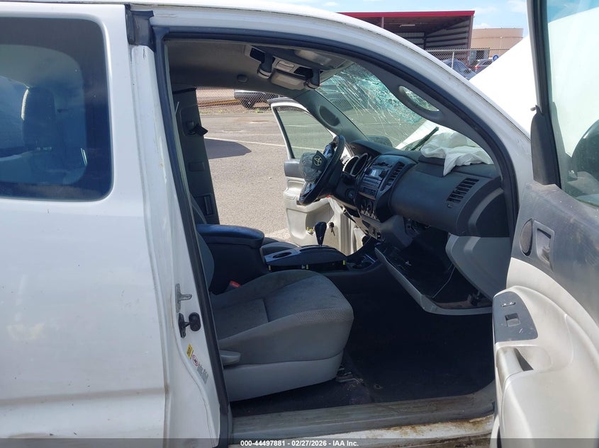 2012 Toyota Tacoma VIN 5TFTX4CN3CX020231 IAAI salvage auction — LEFT FRONT, Clear (Hawaii), sold $100 on 2026-07-28 (photo 5)