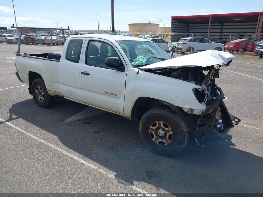 2012 Toyota Tacoma VIN 5TFTX4CN3CX020231 IAAI salvage auction — LEFT FRONT, Clear (Hawaii), sold $100 on 2026-07-28 (photo 1)
