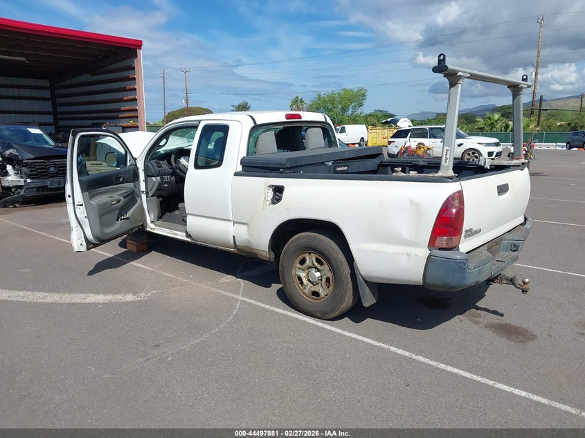 2012 Toyota Tacoma VIN 5TFTX4CN3CX020231 IAAI salvage auction — LEFT FRONT, Clear (Hawaii), sold $100 on 2026-07-28 (photo 3)