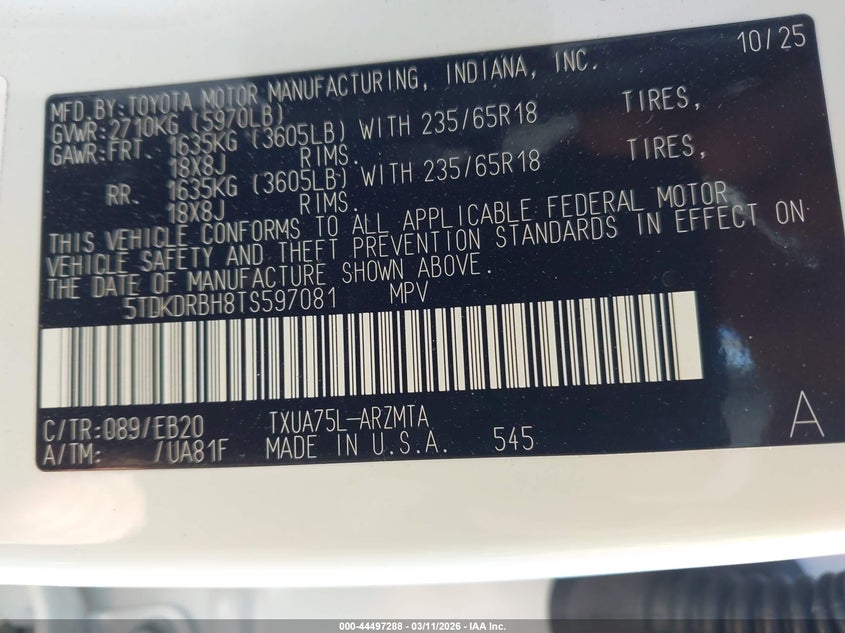 2026 Toyota Highlander VIN 5TDKDRBH8TS597081 IAAI salvage auction — REAR END, Salvage Title, sold $22,950 on 2026-08-28 (photo 9)