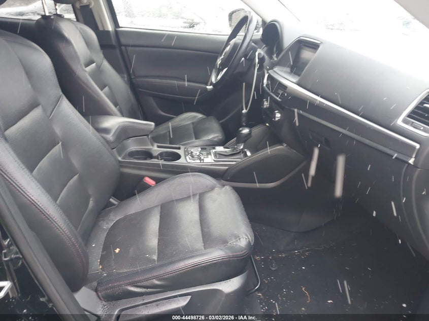 2016 Mazda Cx-5 VIN JM3KE4DY5G0682361 IAAI salvage auction — RIGHT FRONT, Salvage - Greater Than 75% (Maryland), sold $3,350 on 2026-07-14 (photo 5)