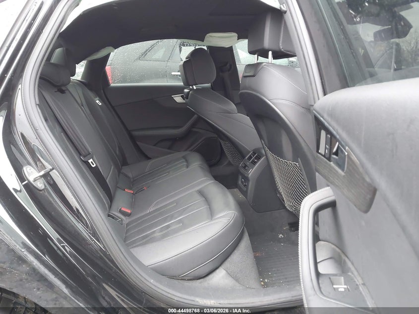 2020 Audi A4 VIN WAUENAF44LN012115 IAAI salvage auction — RIGHT FRONT, Salvage Title, sold $4,700 on 2026-07-24 (photo 8)