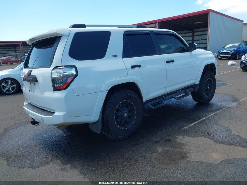 2020 Toyota 4runner VIN JTEZU5JR4L5216006 IAAI salvage auction — LEFT FRONT, Original (Texas), sold $7,550 on 2026-07-14 (photo 4)