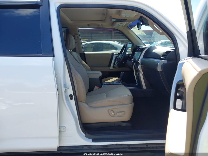 2020 Toyota 4runner VIN JTEZU5JR4L5216006 IAAI salvage auction — LEFT FRONT, Original (Texas), sold $7,550 on 2026-07-14 (photo 5)