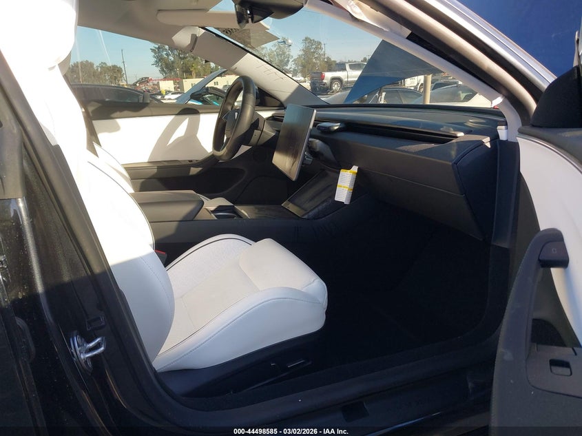 2024 Tesla Model 3 VIN 5YJ3E1ET9RF870285 IAAI salvage auction — RIGHT FRONT, Salvage (California), sold $13,000 on 2026-07-30 (photo 5)
