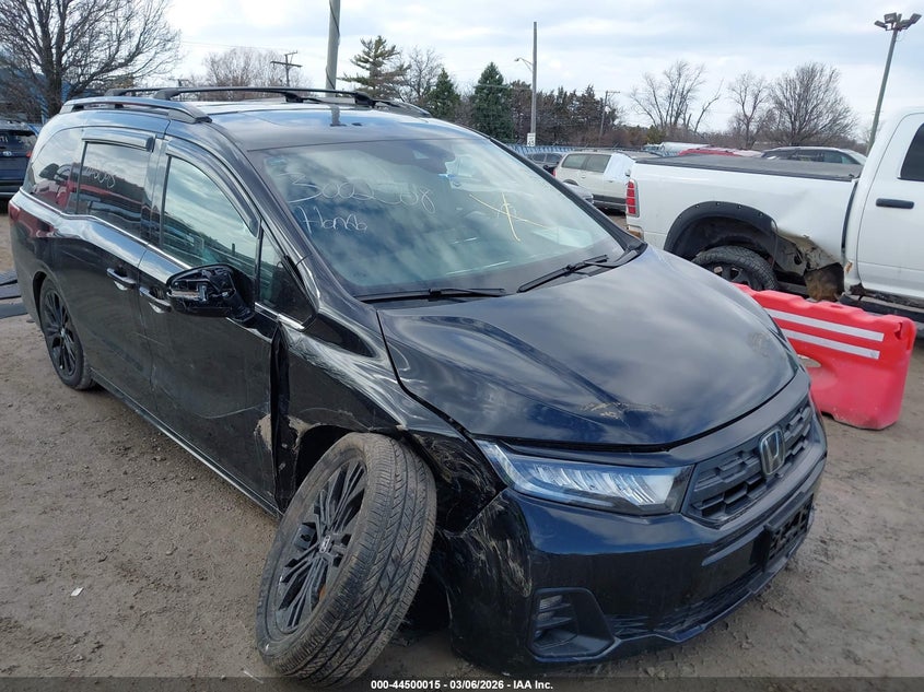 2026 Honda Odyssey VIN 5FNRL6H78TB008744 IAAI salvage auction — RIGHT FRONT, Salvage (Illinois), sold $13,700 on 2026-07-10 (photo 1)