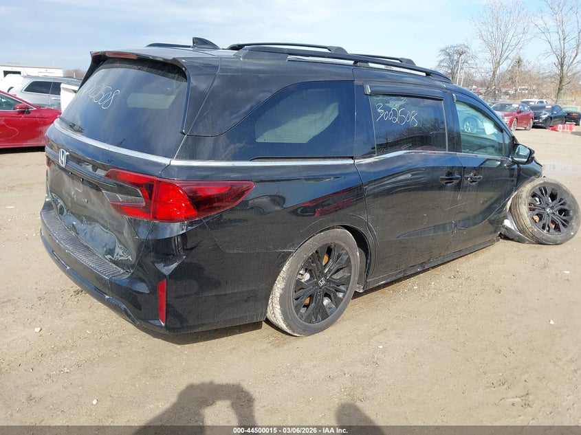 2026 Honda Odyssey VIN 5FNRL6H78TB008744 IAAI salvage auction — RIGHT FRONT, Salvage (Illinois), sold $13,700 on 2026-07-10 (photo 4)