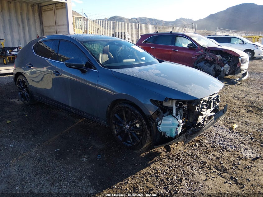 2019 Mazda 3 VIN JM1BPBNM4K1135779 IAAI salvage auction — FRONT END, Salvage Title, sold $4,400 on 2026-07-31 (photo 1)
