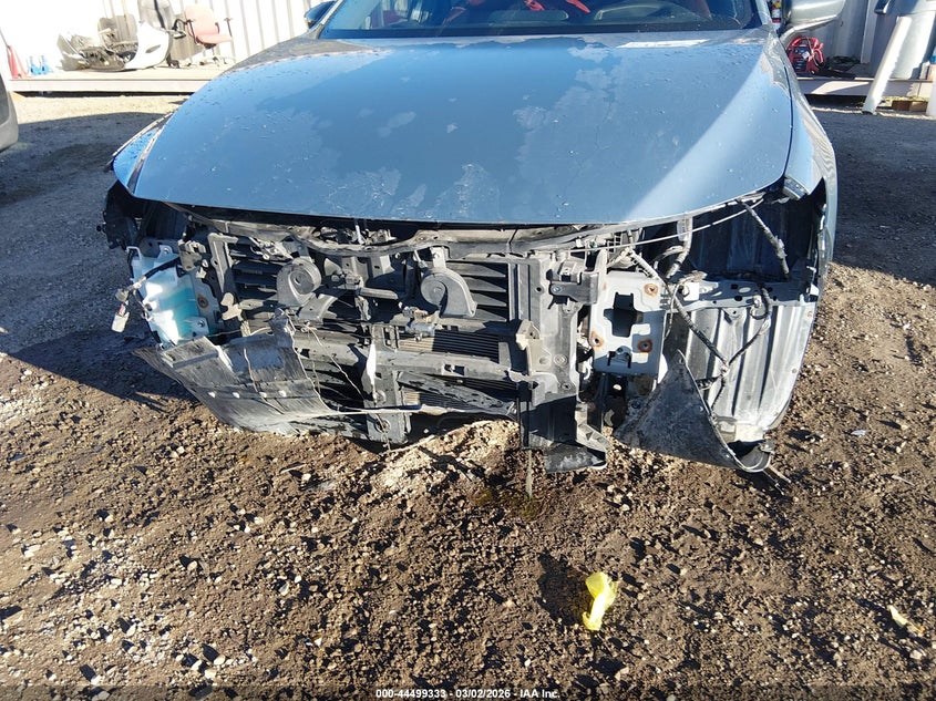 2019 Mazda 3 VIN JM1BPBNM4K1135779 IAAI salvage auction — FRONT END, Salvage Title, sold $4,400 on 2026-07-31 (photo 6)