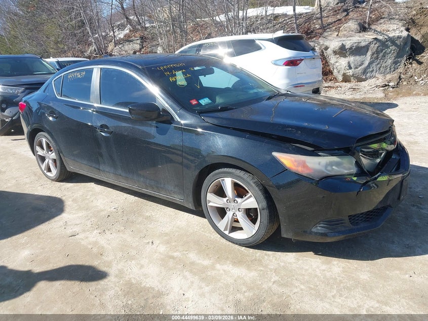 2014 Acura Ilx VIN 19VDE1F30EE012487 IAAI salvage auction — FRONT & REAR, Salvage Title, sold $550 on 2026-07-19 (photo 1)
