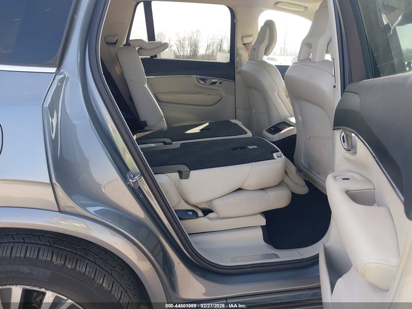 2020 Volvo Xc90 VIN YV4102CK8L1585483 IAAI salvage auction — Front End, Original (Texas), sold $7,475 on 2026-04-24 (photo 8)