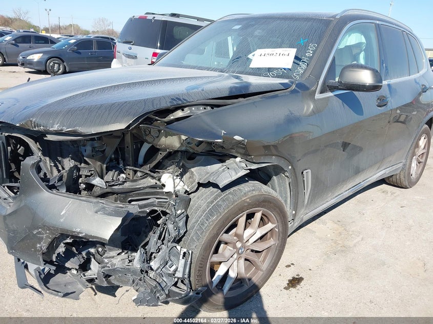 2022 BMW X5 VIN 5UXCR6C09N9J39059 IAAI salvage auction — FRONT END, Salvage Title, sold $17,800 on 2026-07-29 (photo 6)