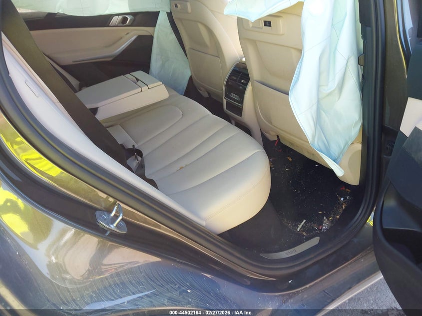 2022 BMW X5 VIN 5UXCR6C09N9J39059 IAAI salvage auction — FRONT END, Salvage Title, sold $17,800 on 2026-07-29 (photo 8)