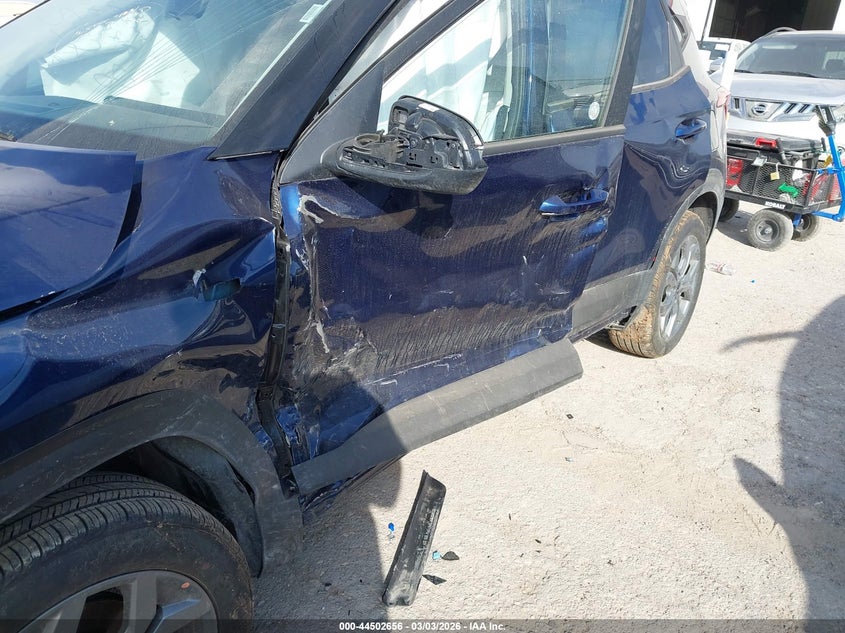 2026 Kia Seltos VIN KNDEPCAA4T7875328 IAAI salvage auction — FRONT END, Salvage (Texas), sold $3,750 on 2026-07-09 (photo 6)