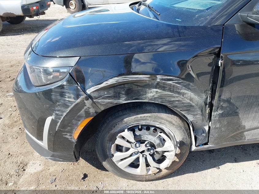 2025 Kia Soul VIN KNDJ23AU5S7960748 IAAI salvage auction — LEFT FRONT, Salvage (Illinois), sold $3,300 on 2026-07-28 (photo 6)
