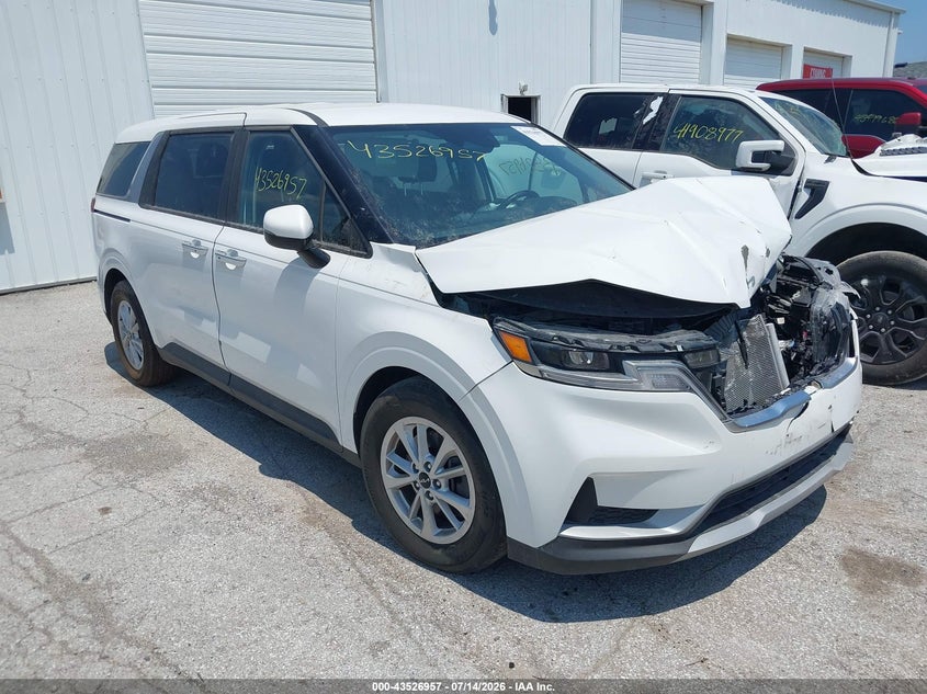 2022 Kia Carnival VIN KNDNB4H38N6127170 IAAI salvage auction — FRONT END, Salvage (Indiana), sold $25 on 2026-07-29 (photo 1)