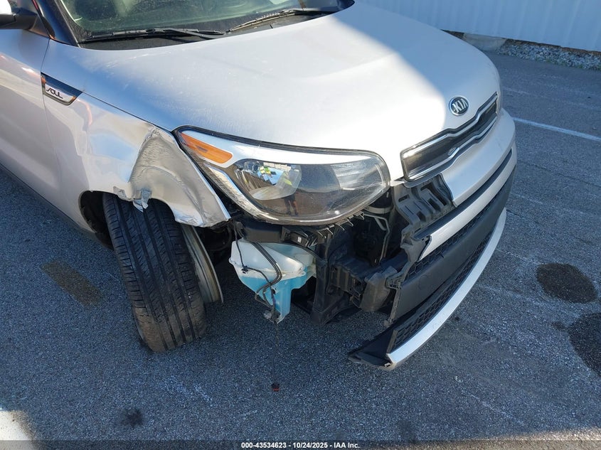 2017 Kia Soul VIN KNDJP3A51H7426505 IAAI salvage auction — FRONT END, Salvage (Indiana), sold $1,750 on 2026-07-09 (photo 6)