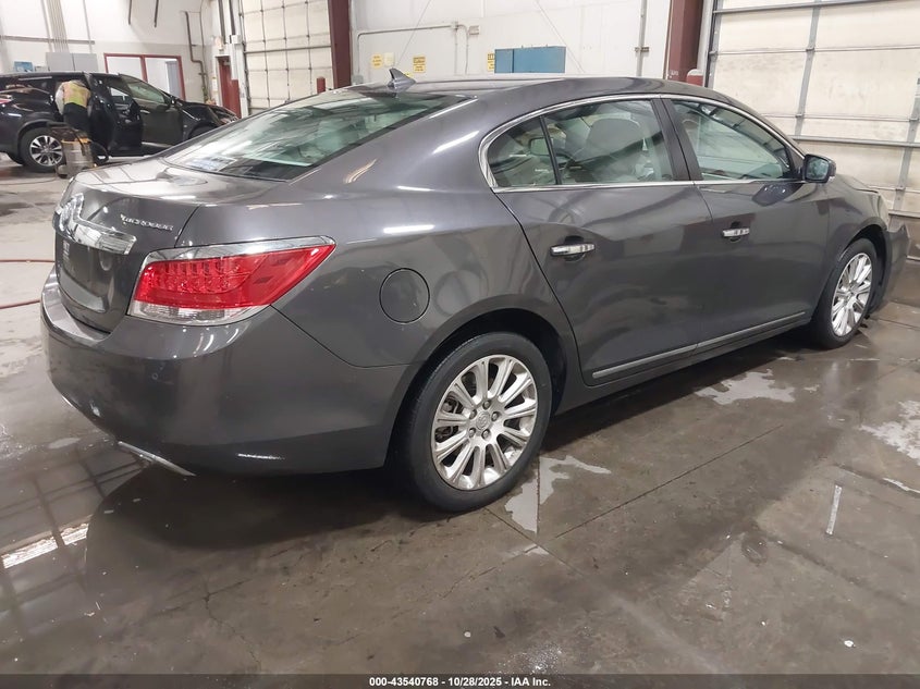 2013 Buick Lacrosse VIN 1G4GC5E32DF311191 IAAI salvage auction — FRONT END, Salvage (Montana), sold $1,050 on 2026-07-10 (photo 4)