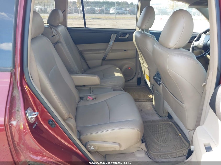 2010 Toyota Highlander VIN 5TDEK3EH3AS003294 IAAI salvage auction — LEFT FRONT, Clear (Virginia), sold $2,250 on 2026-07-21 (photo 8)