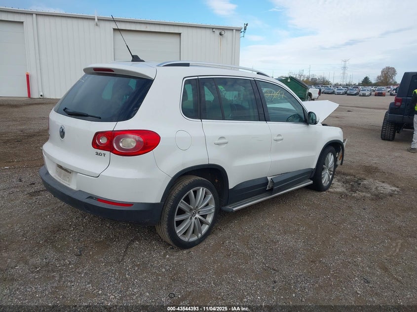 2011 Volkswagen Tiguan VIN WVGAV7AX6BW513761 IAAI salvage auction — FRONT END, Regular (South Dakota), sold $25 on 2026-07-22 (photo 4)
