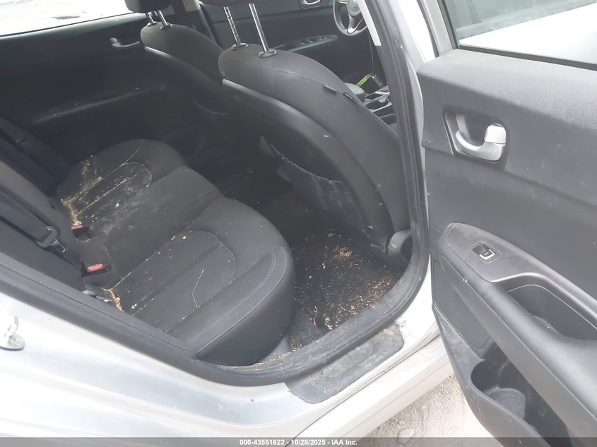 2018 Kia Optima VIN 5XXGT4L32JG225541 IAAI salvage auction — FRONT END, Salvage (Indiana), sold $1,650 on 2026-07-22 (photo 8)