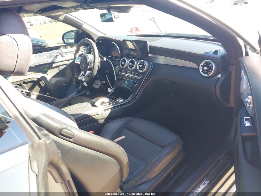 2019 Mercedes-benz C class VIN WDDWK6EB7KF826495 IAAI salvage auction — LEFT SIDE, Salvage (California), sold $15,750 on 2026-07-15 (photo 5)