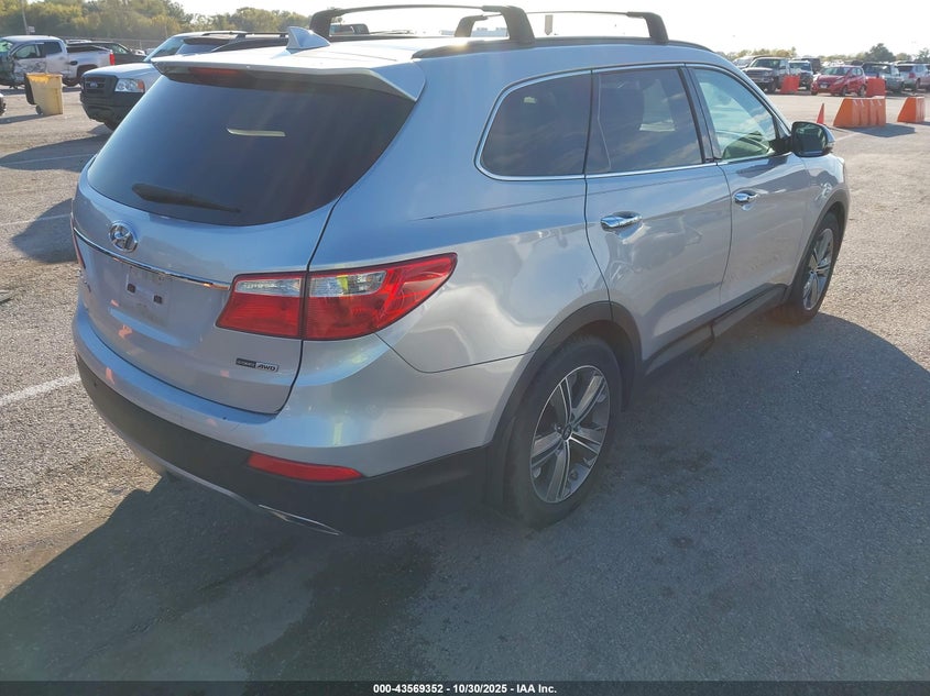 2015 Hyundai Santa fe VIN KM8SRDHF7FU106604 IAAI salvage auction — SIDE, Salvage (Missouri), sold $2,350 on 2026-07-25 (photo 4)