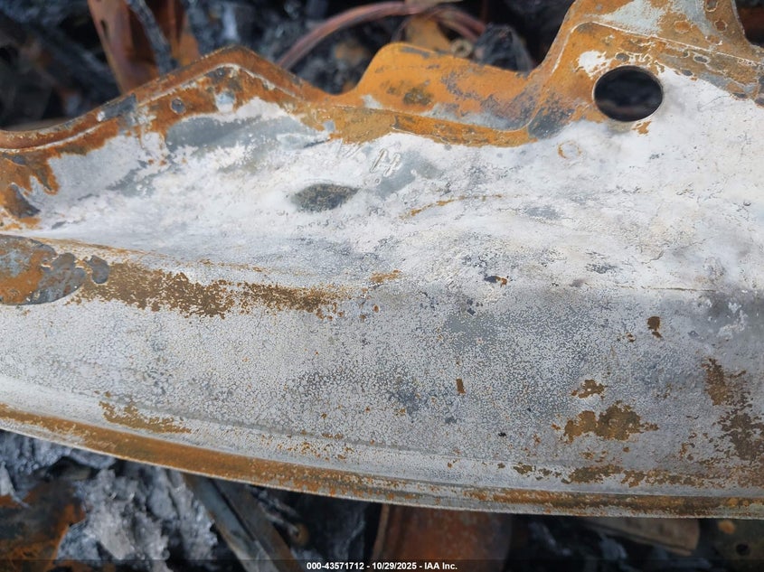 2016 Nissan Rogue sport VIN KNMAT2MT4GP649085 IAAI salvage auction — TOTAL BURN, Other, sold $25 on 2026-07-23 (photo 9)