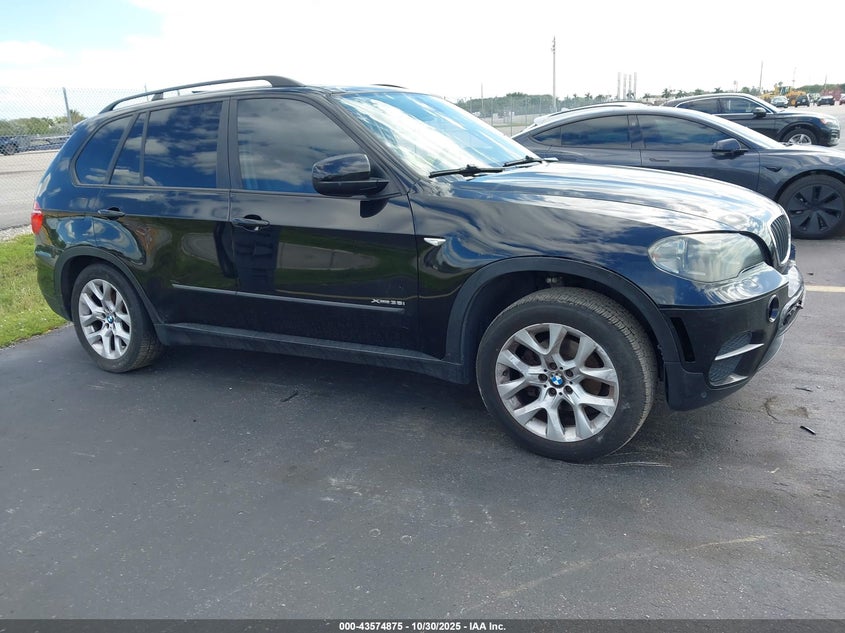2013 BMW X5 VIN 5UXZV4C53D0B00737 IAAI salvage auction — LEFT & RIGHT, Rebuildable (Florida), sold $1,300 on 2026-07-30 (photo 1)