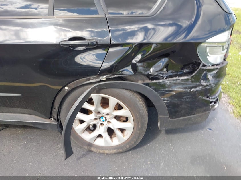 2013 BMW X5 VIN 5UXZV4C53D0B00737 IAAI salvage auction — LEFT & RIGHT, Rebuildable (Florida), sold $1,300 on 2026-07-30 (photo 6)
