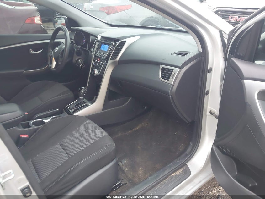 2017 Hyundai Elantra VIN KMHD35LH5HU372716 IAAI salvage auction — FRONT END, Clear (Oklahoma), sold $1,150 on 2026-07-21 (photo 5)