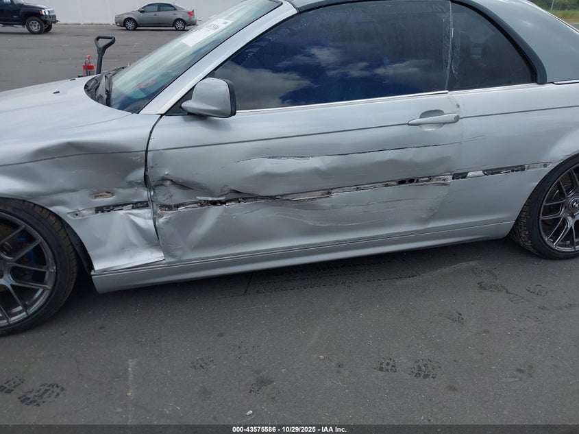 2001 BMW 3er VIN WBABS33481JY40880 IAAI salvage auction — LEFT SIDE, Rebuildable (Florida), sold $1,325 on 2026-08-03 (photo 6)