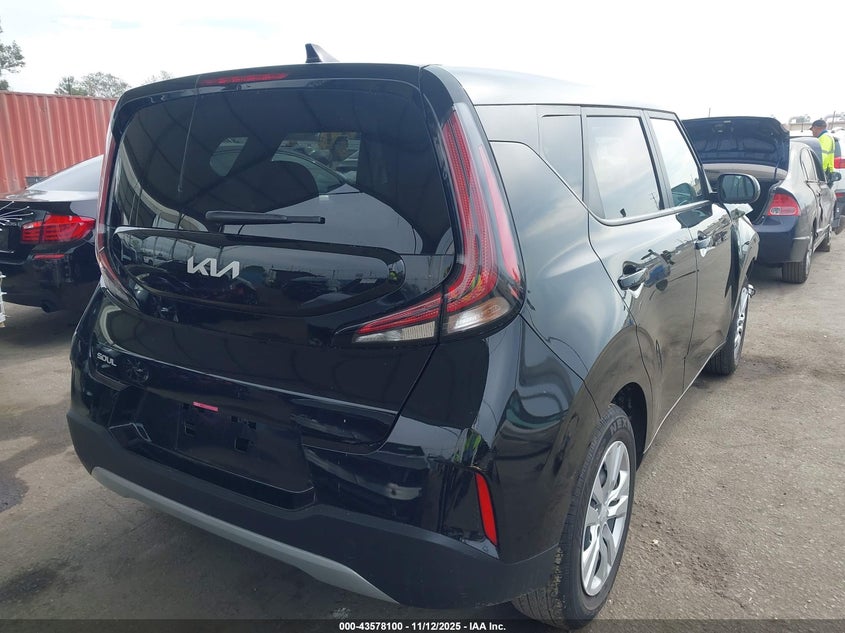 2025 Kia Soul VIN KNDJ23AU6S7947958 IAAI salvage auction — LEFT SIDE, Other, sold $3,200 on 2026-07-29 (photo 4)
