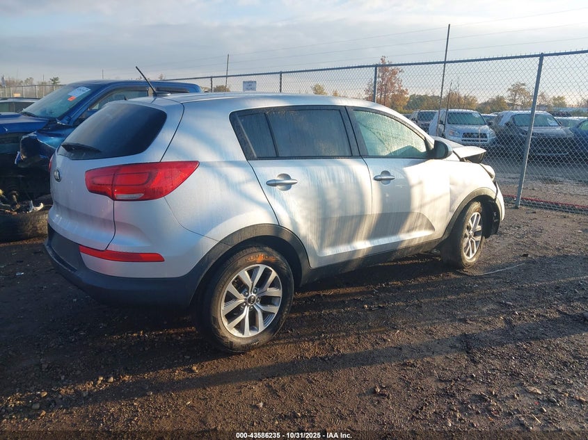 2016 Kia Sportage VIN KNDPB3AC0G7855656 IAAI salvage auction — LEFT SIDE, Other, sold $900 on 2026-07-09 (photo 4)