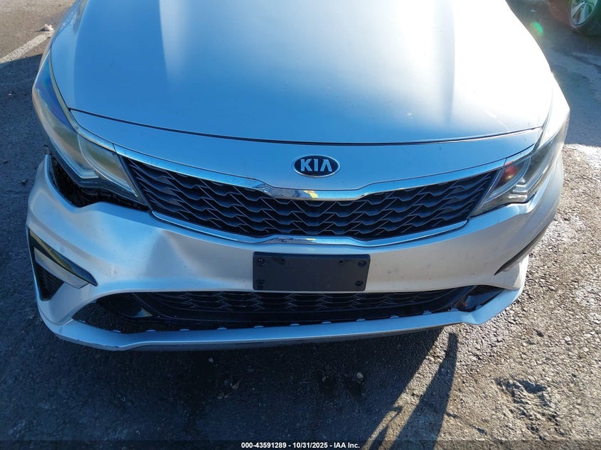 2019 Kia Optima VIN 5XXGT4L30KG294522 IAAI salvage auction — FRONT & REAR, Clear (Illinois), sold $1,150 on 2026-07-17 (photo 6)