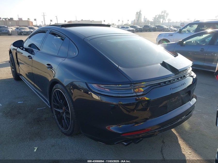 2022 Porsche Panamera VIN WP0AG2A70NL135363 IAAI salvage auction — Side, Salvage (California), sold $16,800 on 2026-02-02 (photo 3)