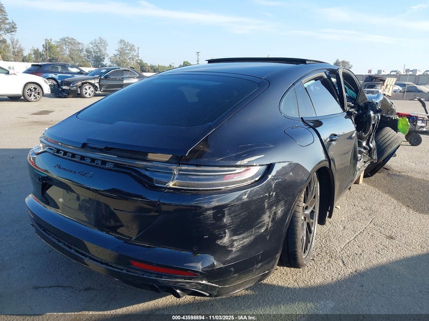 2022 Porsche Panamera VIN WP0AG2A70NL135363 IAAI salvage auction — Side, Salvage (California), sold $16,800 on 2026-02-02 (photo 4)