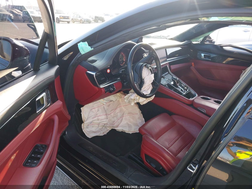 2022 Porsche Panamera VIN WP0AG2A70NL135363 IAAI salvage auction — Side, Salvage (California), sold $16,800 on 2026-02-02 (photo 5)
