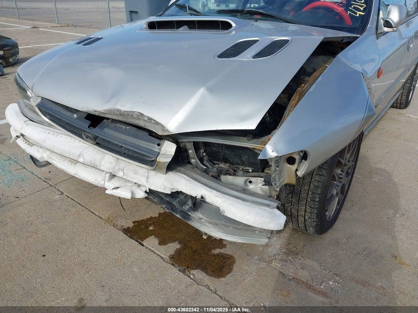 2000 Subaru Outback VIN JF1GF4851YH805934 IAAI salvage auction — FRONT END, Salvage (Indiana), sold $25 on 2026-07-10 (photo 6)