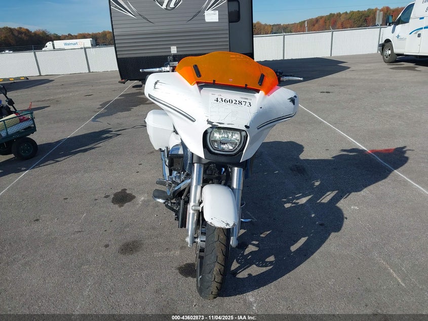 2024 Harley-davidson Flhx VIN 1HD1KB716RB608954 IAAI salvage auction — FRONT END, Salvage (Indiana), sold $12,350 on 2026-07-07 (photo 5)
